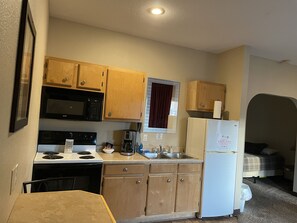 Decoración personalizada, wifi gratis y ropa de cama