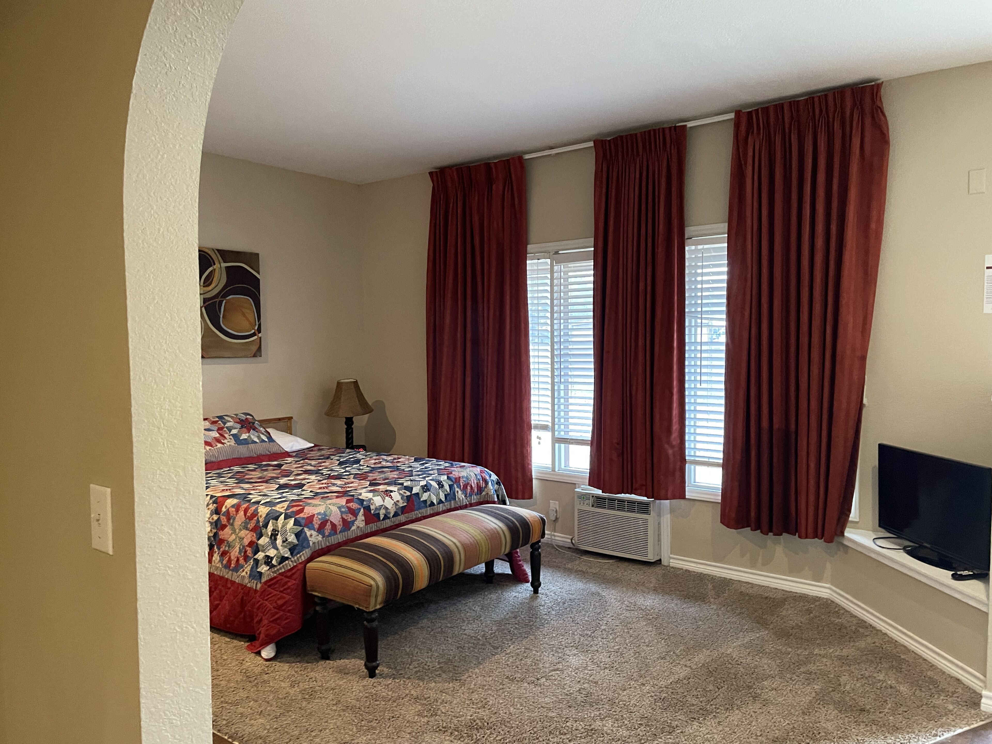 Suite, 2 camas Queen size | Decoración personalizada, wifi gratis y ropa de cama 