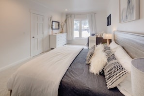2 chambres, fer et planche à repasser, lit de bébé portatif, Wi-Fi