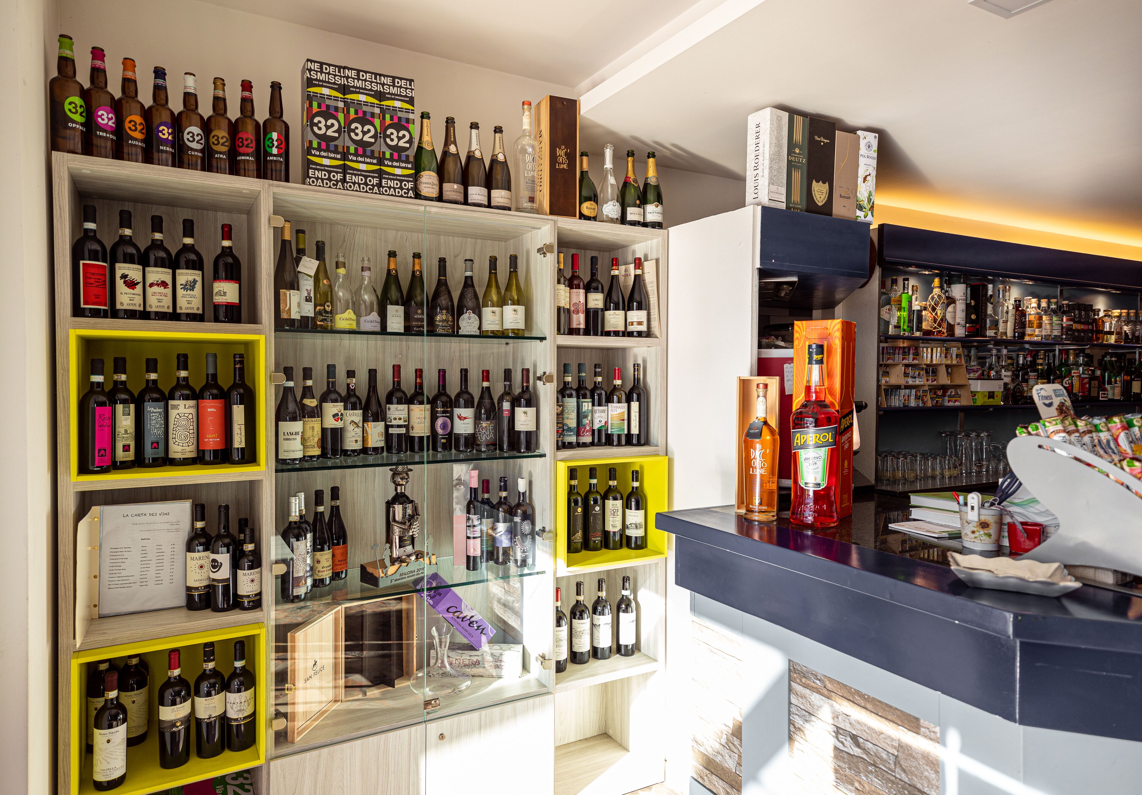 Bar (in der Unterkunft)