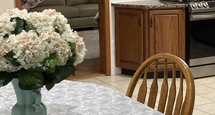 Buffalo, NY 3 bedroom village home by carol