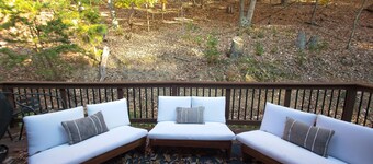 New 6 bedroom Massanutten home with 3 king beds steps from all the attractions