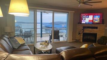 TV connectée, cheminée