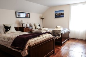 3 bedrooms, WiFi, bed sheets
