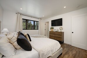 3 habitaciones, cuna de viaje, wifi gratis y ropa de cama 