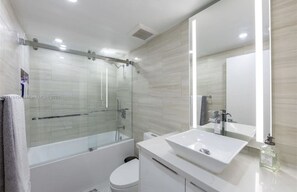 Bathtub