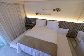 4 bedrooms, free WiFi, bed sheets - MERIDIONAL FLAT CARNEIROS  (Tamandare)