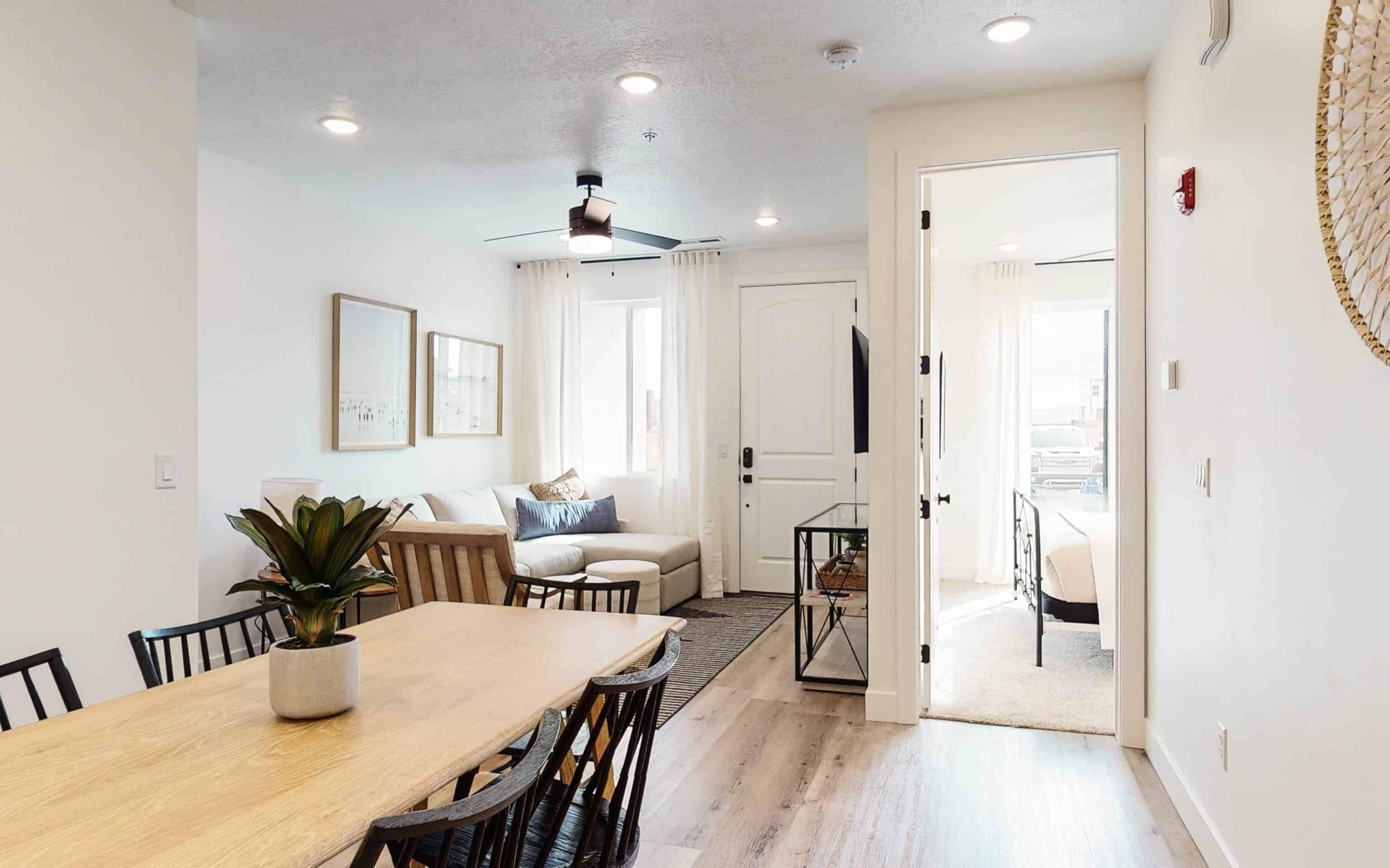 Condo, 3 Bedrooms | Dining