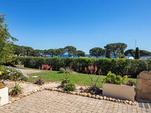 Property grounds - Les Jardins d'Ys by Interhome (Les Issambres)