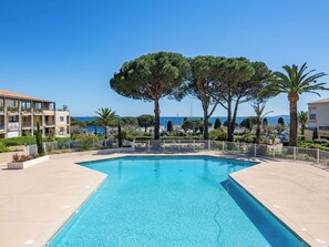 Pool - Les Jardins d'Ys by Interhome (Les Issambres)