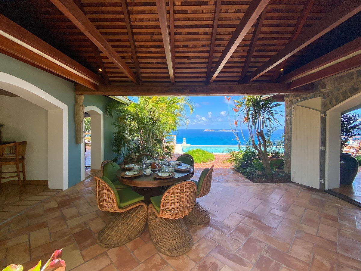 Living room with ocean view