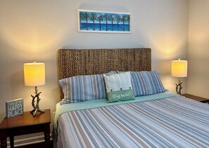 3 bedrooms, desk, free WiFi, bed sheets