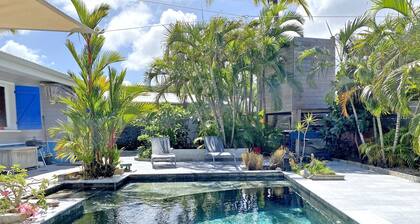 PISCINE & JARDIN LUXURIANT proche lagon du Cap Est
