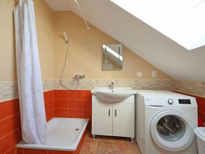 Towels - Elisabeta 02 by Interhome (Balatonoszod)