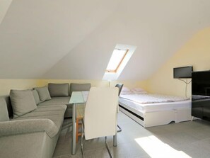 1 bedroom, WiFi - Elisabeta 02 by Interhome (Balatonoszod)