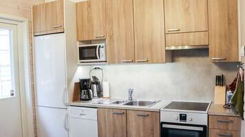 Réfrigérateur, micro-ondes, lave-vaisselle