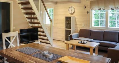 Isohukka by Interhome