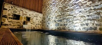 Charming 2Bed House near Sommiere, south of France