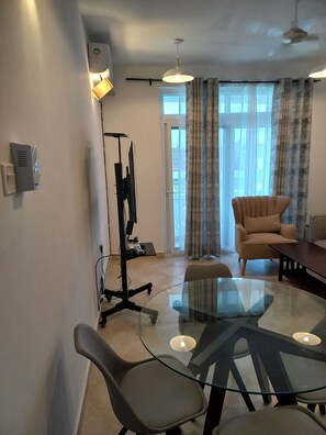 Dining - Inviting 1-Bed Apartment in Malindi (Malindi)