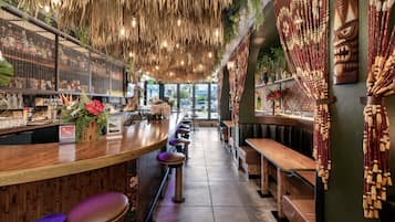 Bar (en la propiedad)