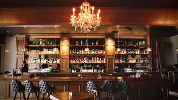 Bar (en la propiedad)