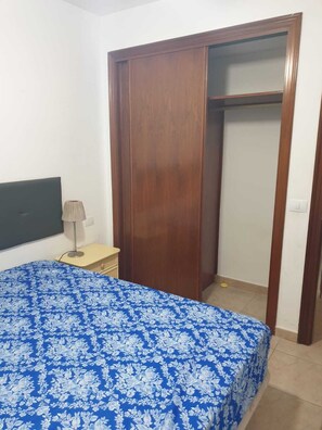 4 habitaciones, wifi y ropa de cama 