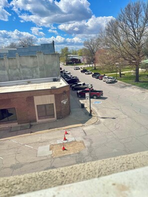 Front of property - Cameron Suites (Cameron)