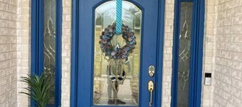 *All Inclusive* Lakefront Home and Retreat