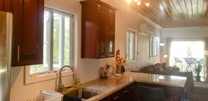 Interior - Eve's Cottage - Ocean Breeze Peaceful Getaway (Governor's Harbour)