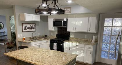 STYLISH & FUN on El Paso's Eastside