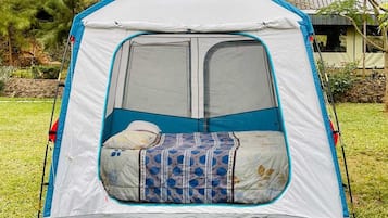 Edredón, wifi gratis y ropa de cama