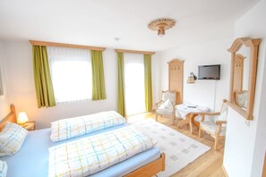 1 bedroom, Internet, bed sheets