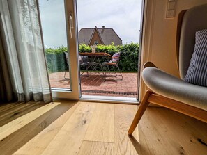 House (Seapoint) | Exterior - Seapoint (Tating)