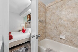 2 bedrooms, iron/ironing board, free WiFi, bed sheets - DOUBLE FLAT STUDIO - UNIVERSAL STUDIOS & INTERNATIONAL DRIVE (Orlando)