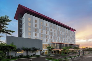 Front of property - Favehotel Pamanukan (Pamanukan)