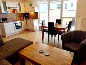 Køleskab, mikrobølgeovn, ovn, opvaskemaskine