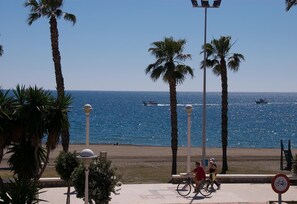Sulla spiaggia