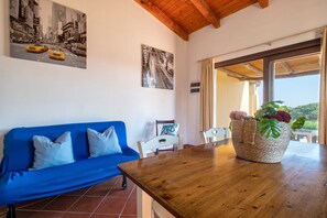 Interior - Villa "Giada" with Sea View, Garden and Terrace (Stintino)