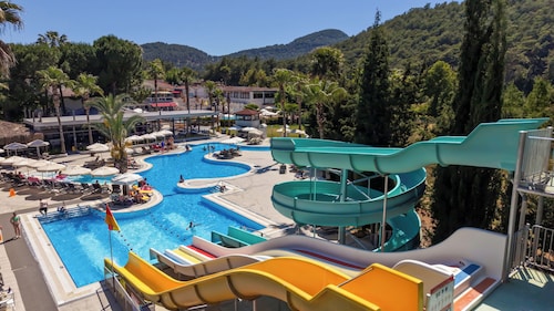 Orka Village Hisarönü
