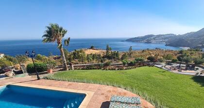 Villa Las Dalias Almunecar and Nerja
