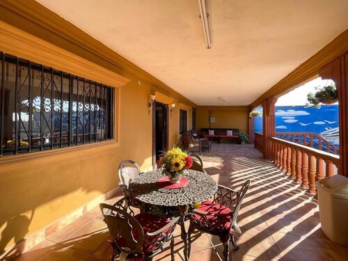 Homely Mexican Accent Apartment #2