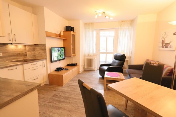 Nicht klassifiziertes Bild, 1 von 14, Schaltfläche