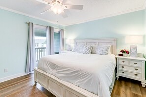 2 camere, una scrivania, Wi-Fi, lenzuola