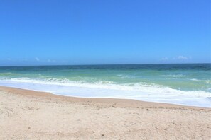 Beach nearby - Seas The Day - Hosted by Moore AI Rentals (Fernandina Beach)