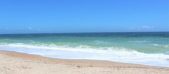 Seas The Day - Hosted by Moore AI Rentals