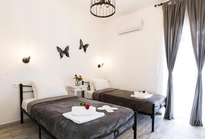 2 makuuhuonetta, silitysrauta/-lauta, ilmainen Wi-Fi, vuodevaatteet