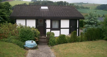 frisch renoviertes Ferienhaus in Meschede-Hennesee