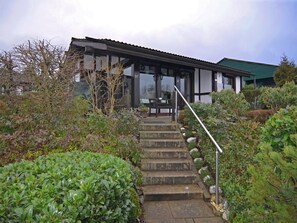 Exterior detail - frisch renoviertes Ferienhaus in Meschede-Hennesee (Meschede-Hennesee)