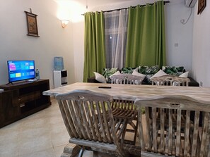 Apartment - 1-bedroom Apartment With Pool View, Beach Experien (Malindi)