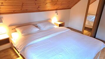 Tweepersoonskamer (Double Room With Terrace) | 4 slaapkamers
